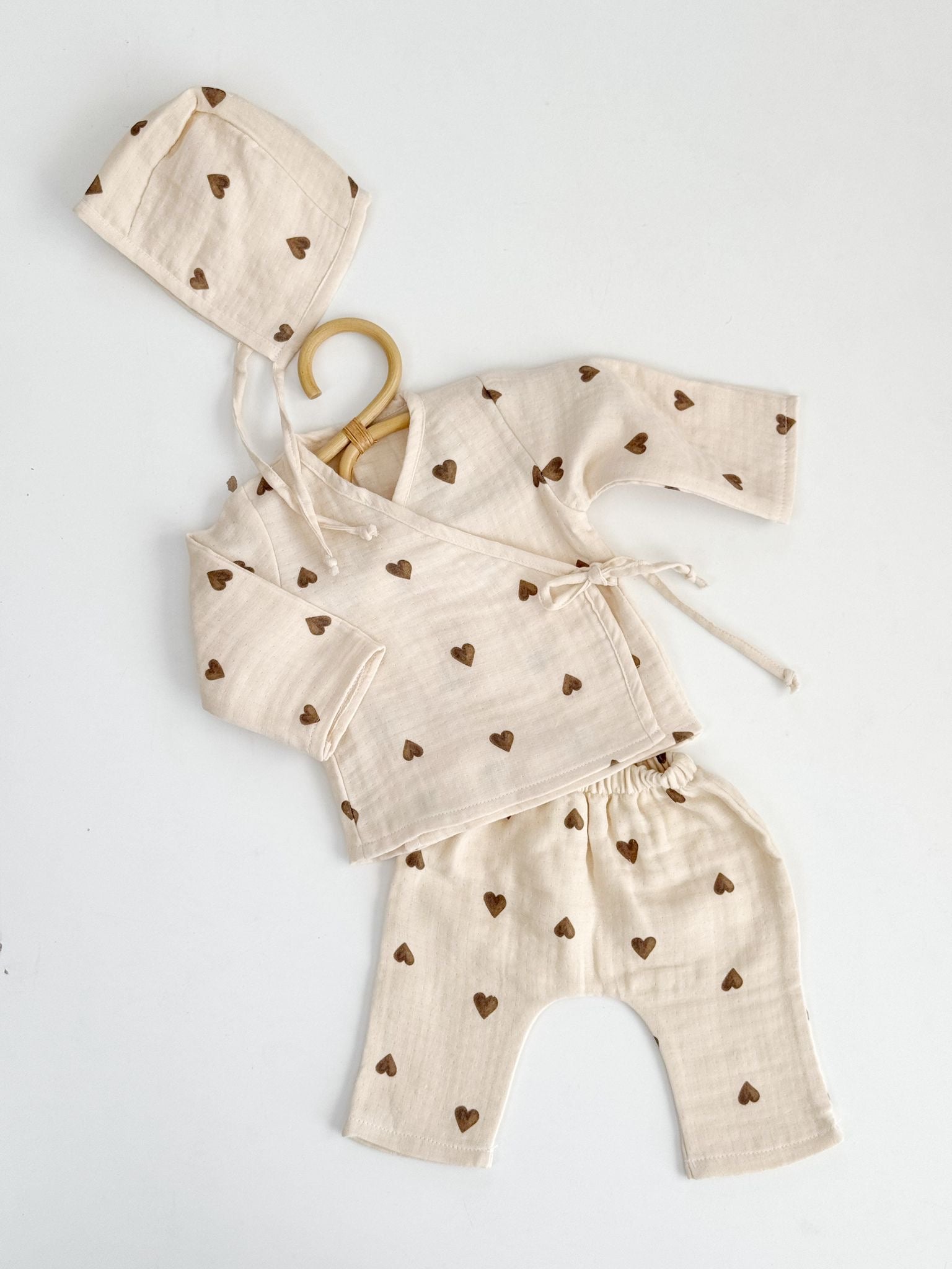 Biologische en natuurlijke babykleding