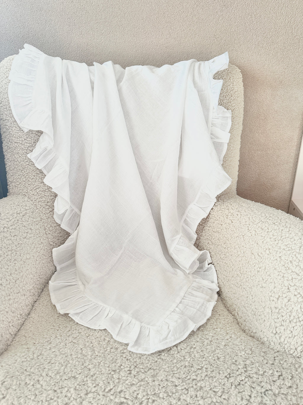 Zachte hydrofiele doek van 100% biologische katoen in neutrale kleuren, perfect voor pasgeborenen - ademend, huidvriendelijk en ideaal voor elk seizoen