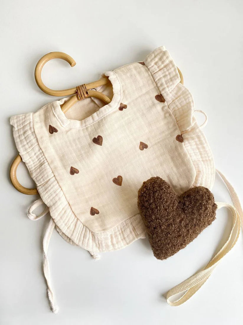 100% katoen mousseline schort | bruine hartjes