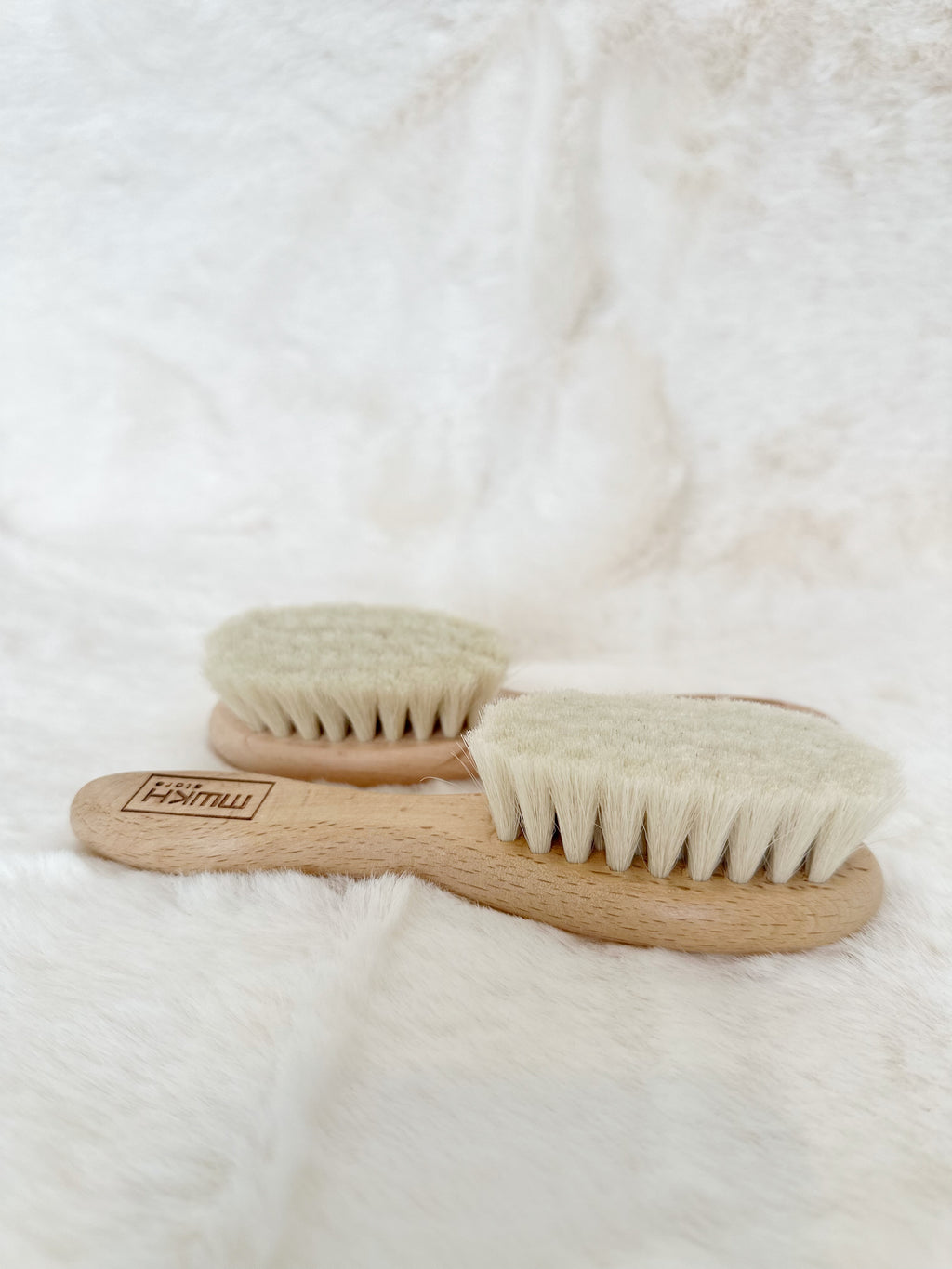 baby borstel 100% geitenhaar. Biologisch en natuurlijke product.