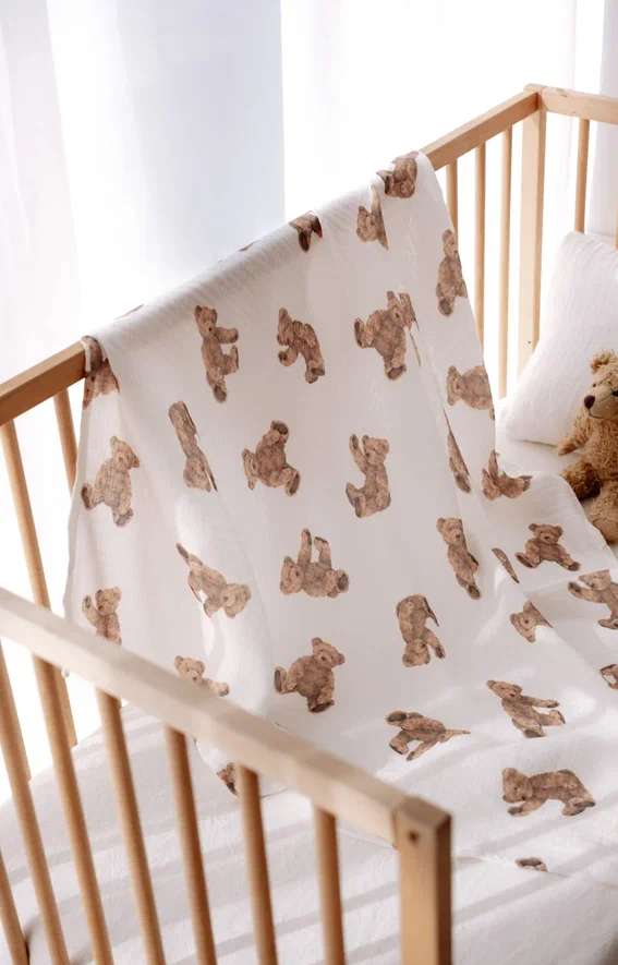 Vierlaags hydrofiele deken van 100x100 cm met schattige teddybeerprint, zacht en ademend voor baby's